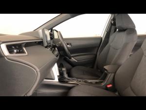 Toyota Corolla Cross 1.8 Xi - Image 7