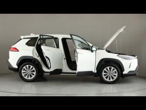 Toyota Corolla Cross 1.8 Xi - Image 30
