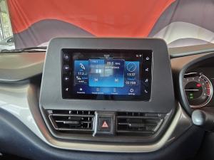 Suzuki Baleno 1.5 GL manual - Image 9