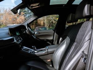 BMW X6 M50i - Image 7