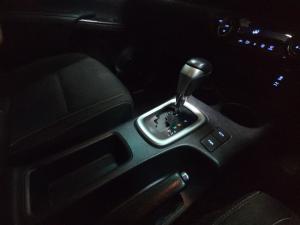 Toyota Hilux 2.8GD-6 double cab Raider auto - Image 12