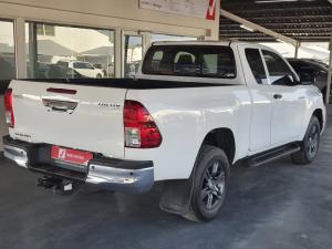 Toyota Hilux 2.4GD-6 Xtra cab Raider auto - Image 2