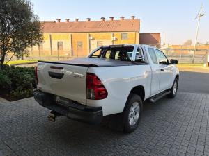 Toyota Hilux 2.4GD-6 Xtra cab SRX auto - Image 2