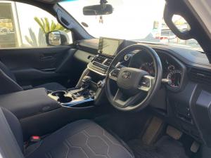Toyota Land Cruiser 300 3.3D GX-R - Image 7
