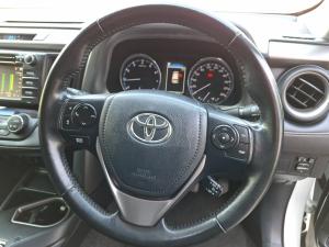 Toyota RAV4 2.5 AWD VX - Image 8