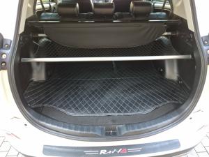Toyota RAV4 2.5 AWD VX - Image 20