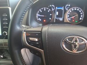 Toyota Land Cruiser Prado 2.8GD VX-L - Image 9