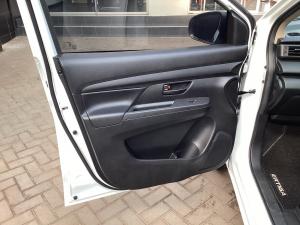 Suzuki Ertiga 1.5 GA - Image 21