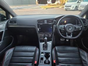 Volkswagen Golf GTI - Image 6