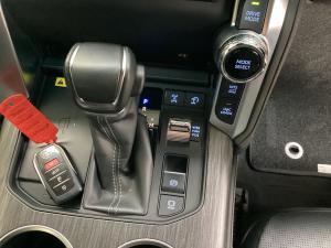 Toyota Land Cruiser 300 3.3D GR-Sport - Image 12