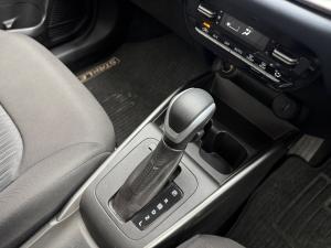 Toyota Starlet 1.5 XR auto - Image 13