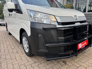 Toyota Quantum 2.8 LWB panel van manual - Image 21