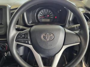 Toyota Vitz 1.0 - Image 10