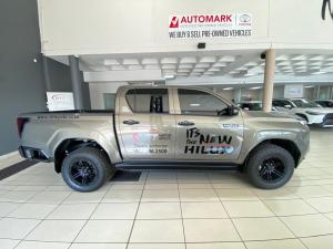 Toyota Hilux 2.4 GD-6 Raider 4X4 automaticD/C - Image 3