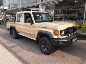 Toyota Land Cruiser 79 2.8 GD-6D/C - Image 1