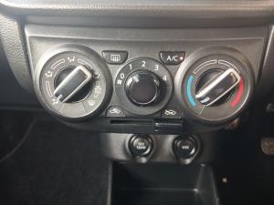 Toyota Vitz 1.0 XR AMT - Image 13