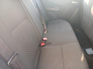 Toyota Vitz 1.0 XR AMT - Image 15