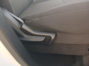 Toyota Vitz 1.0 XR AMT - Image 16