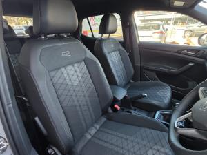Volkswagen T-CROSS 1.0 TSI R-LINE DSG - Image 17