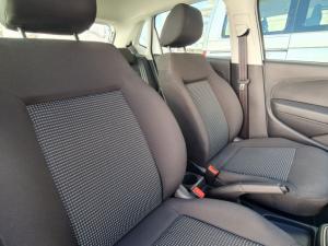 Volkswagen Polo Vivo 1.4 Comfortline - Image 14