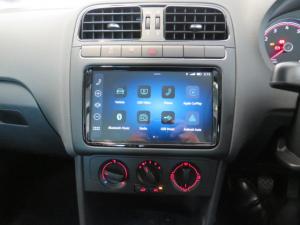 Volkswagen Polo Vivo 1.4 Life - Image 11