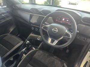 Nissan Magnite 1.0 Visia AMT - Image 7