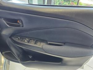 Suzuki Baleno 1.5 GL automatic - Image 15