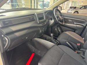 Suzuki Ertiga 1.5 GA - Image 7
