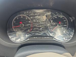 Volkswagen Polo Vivo hatch 1.4 - Image 13