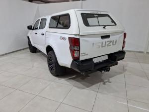 Isuzu D-Max 1.9TD double cab L 4x4 manual - Image 3