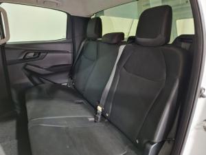 Isuzu D-Max 1.9TD double cab L 4x4 manual - Image 9