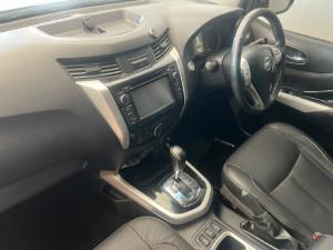 Nissan Navara 2.3D double cab 4x4 LE auto - Image 9