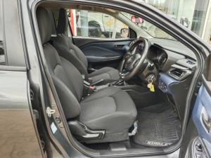 Toyota Starlet 1.5 XS auto - Image 5