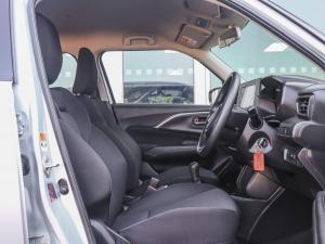 Suzuki Swift 1.2 GL+ manual - Image 15