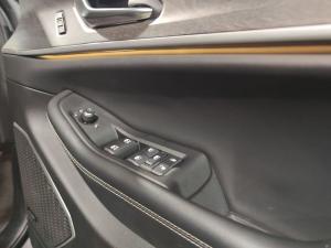 Jeep Grand Cherokee 3.6 4x4 Limited - Image 28