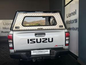 Isuzu D-Max 300 3.0TD double cab X-Rider - Image 11