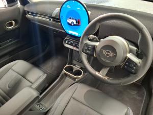 MINI Cooper C 5-door - Image 3