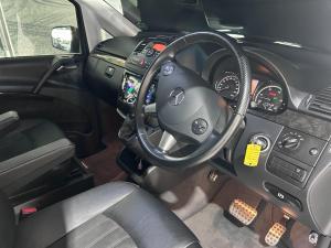 Mercedes-Benz Viano CDI 3.0 BlueEfficiency Avantgarde Edition 125 - Image 8