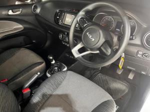 Kia Pegas 1.4 LX manual - Image 7