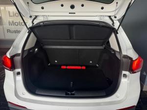 MG ZS Pro 1.5T Luxury - Image 11