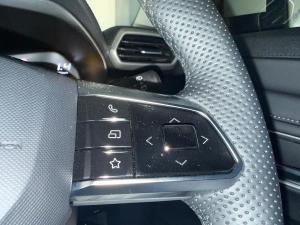 MG ZS Pro 1.5T Luxury - Image 21