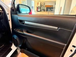 Toyota Hilux 2.8GD-6 Xtra cab Legend auto - Image 26