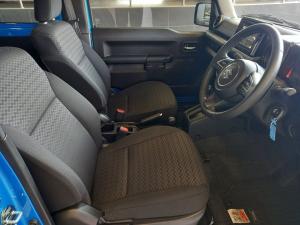 Suzuki Jimny 1.5 GLX AllGrip 3-door auto - Image 9