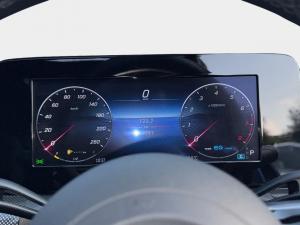 Mercedes-Benz C-Class C200 Avantgarde - Image 13