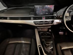 Audi A4 35TFSI Advanced - Image 11