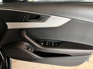 Audi A4 35TFSI Advanced - Image 9