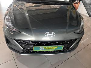 Hyundai Grand i10 1.0 Premium hatch - Image 3