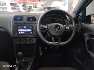 Volkswagen Polo Vivo hatch 1.4 Comfortline - Image 15
