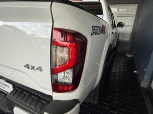 Nissan Navara 2.5DDTi double cab Pro-4X 4x4 - Image 12