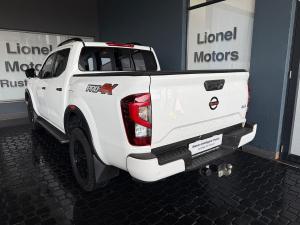 Nissan Navara 2.5DDTi double cab Pro-4X 4x4 - Image 9